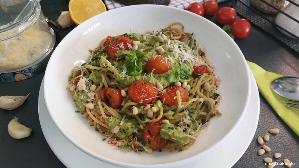 Akzuelle Rezeptidee: Avocado_Tomaten_Spaghetti.jpg