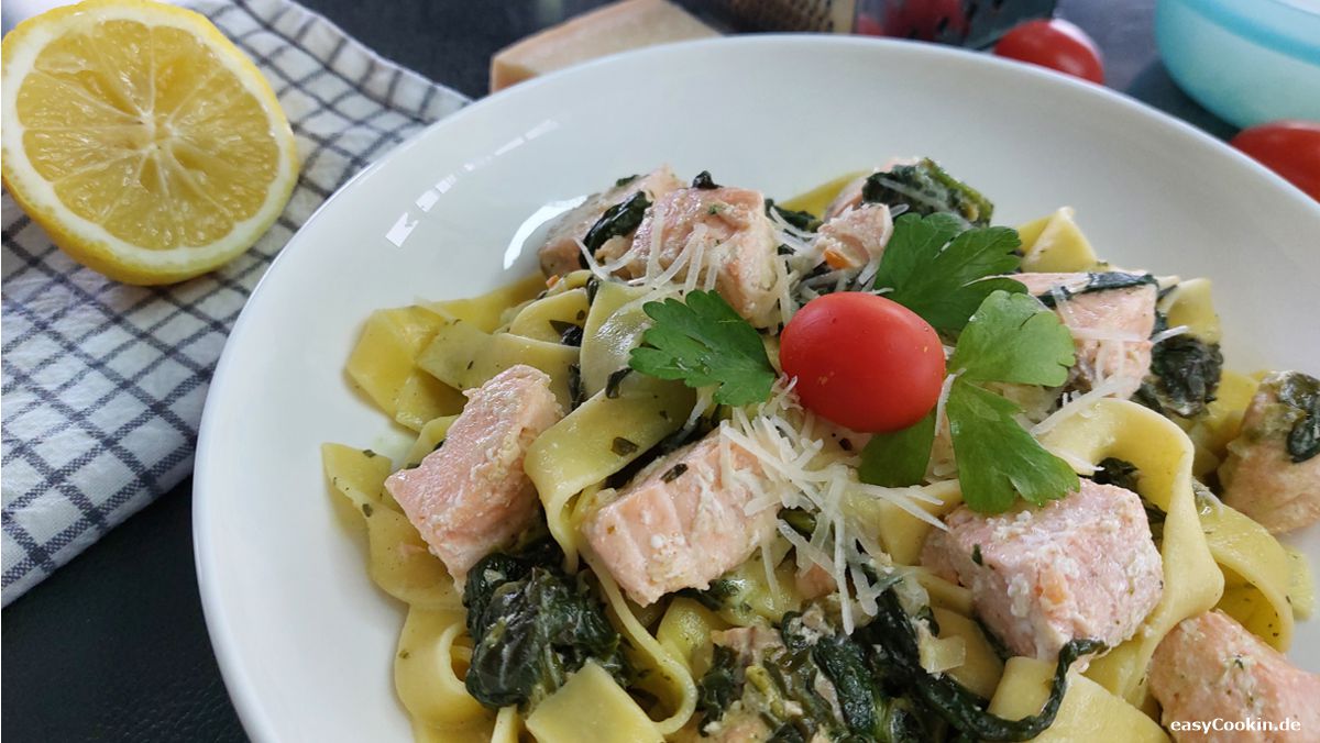 Spinatnudeln_Lachs.jpg