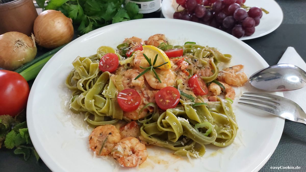 Tagiatelle_mit_Krabben.jpg